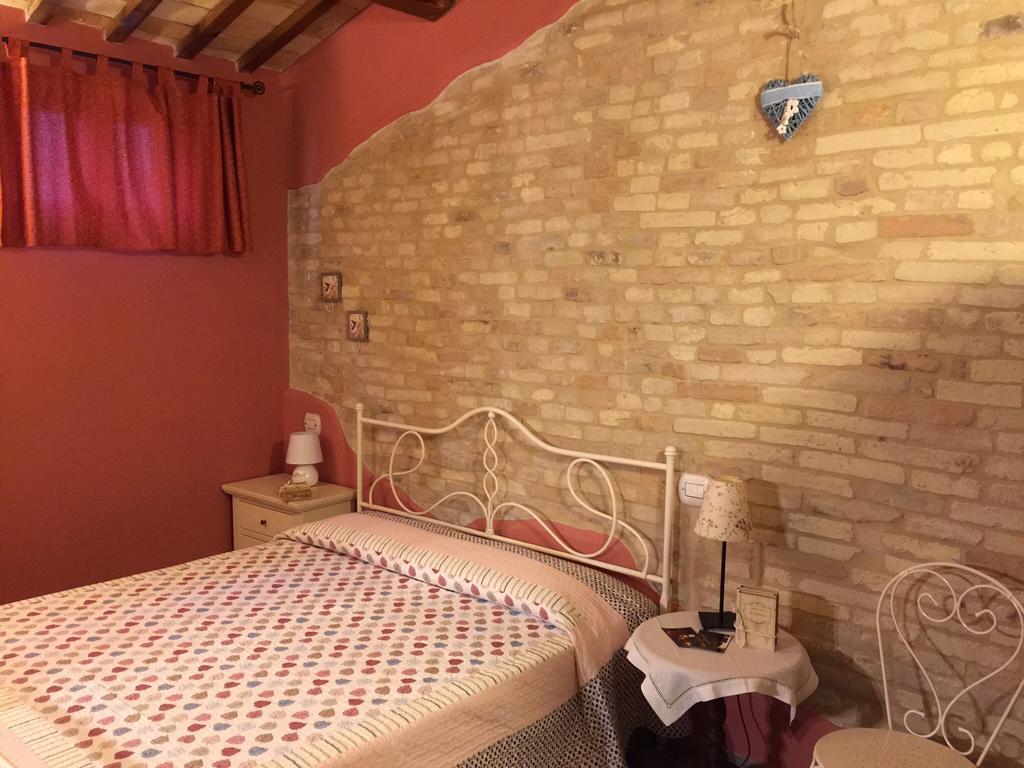 Bed and Breakfast Dedicato A Te à Montelupone Chambre photo